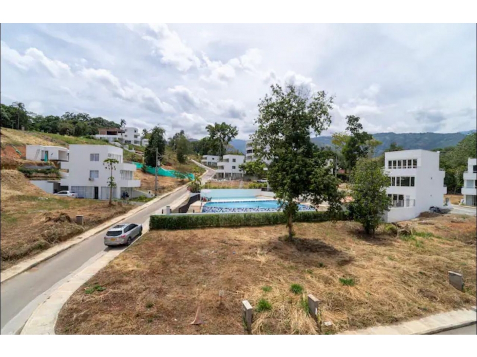 ESPECTACULAR LOTE EN VENTA CONDOMINIO SOPETRAN — foto 5