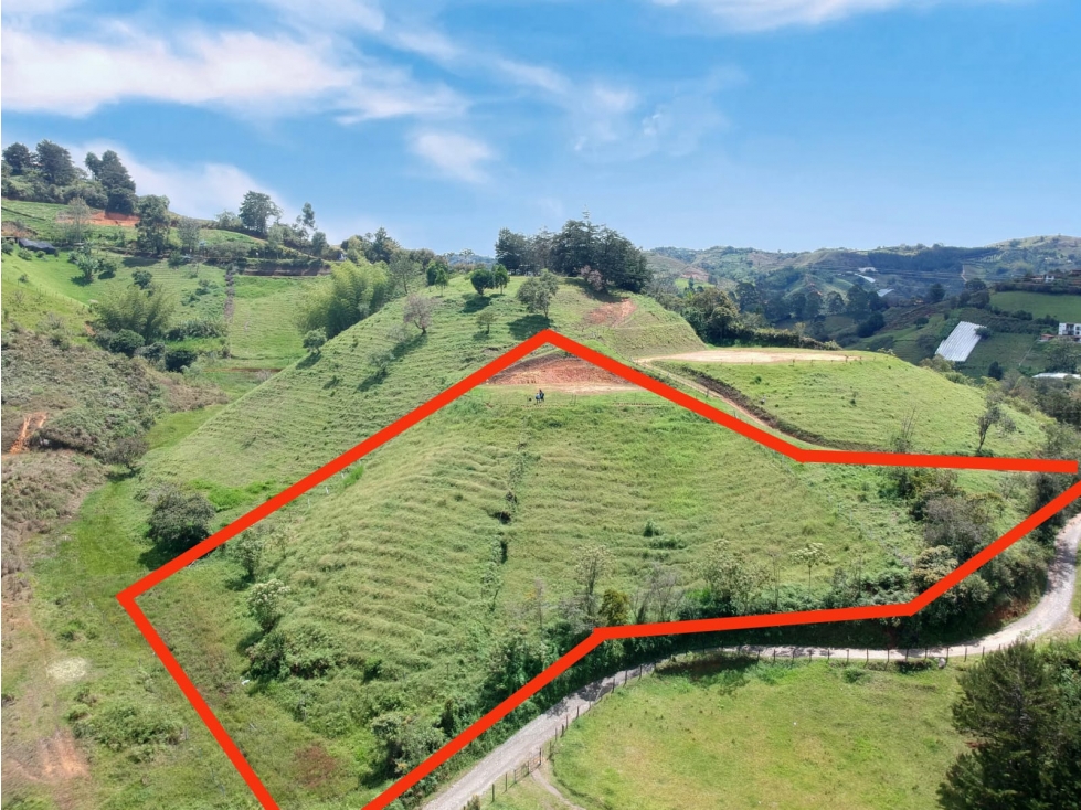 HERMOSO LOTE EN VENTA EN LA VEREDA POZO DE MARINILLA - 5