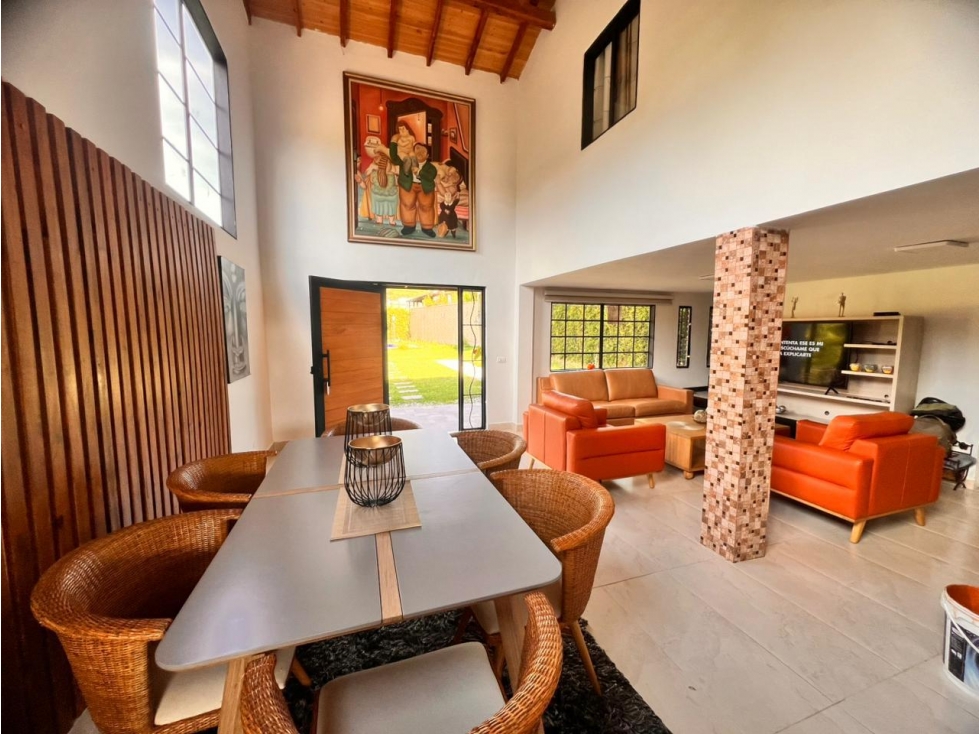 ENCANTADORA FINCA EN VENTA GUARNE — foto 3