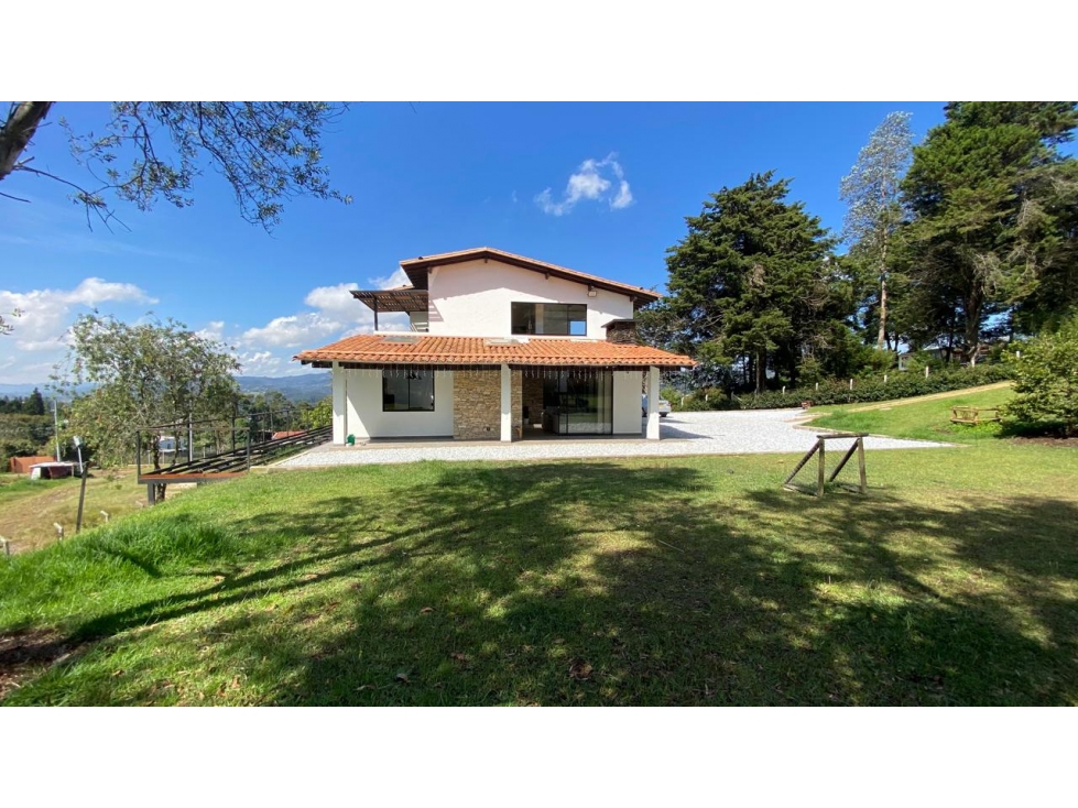 ENCANTADORA FINCA EN VENTA GUARNE — foto 5