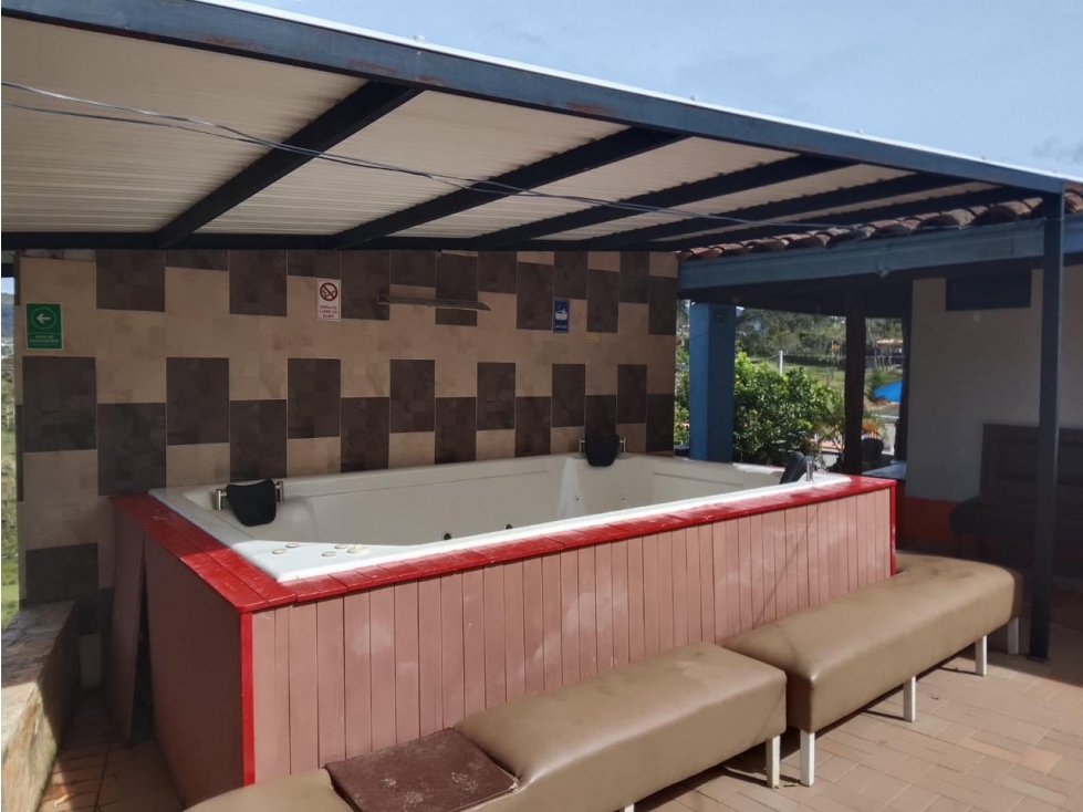 ENCANTADORA FINCA EN VENTA CERCA A LA AUTOPISTA — foto 5