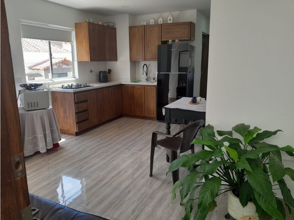 HERMOSO APARTAMENTO ESQUINERO EN SEGUNDO PISO EN VENTA