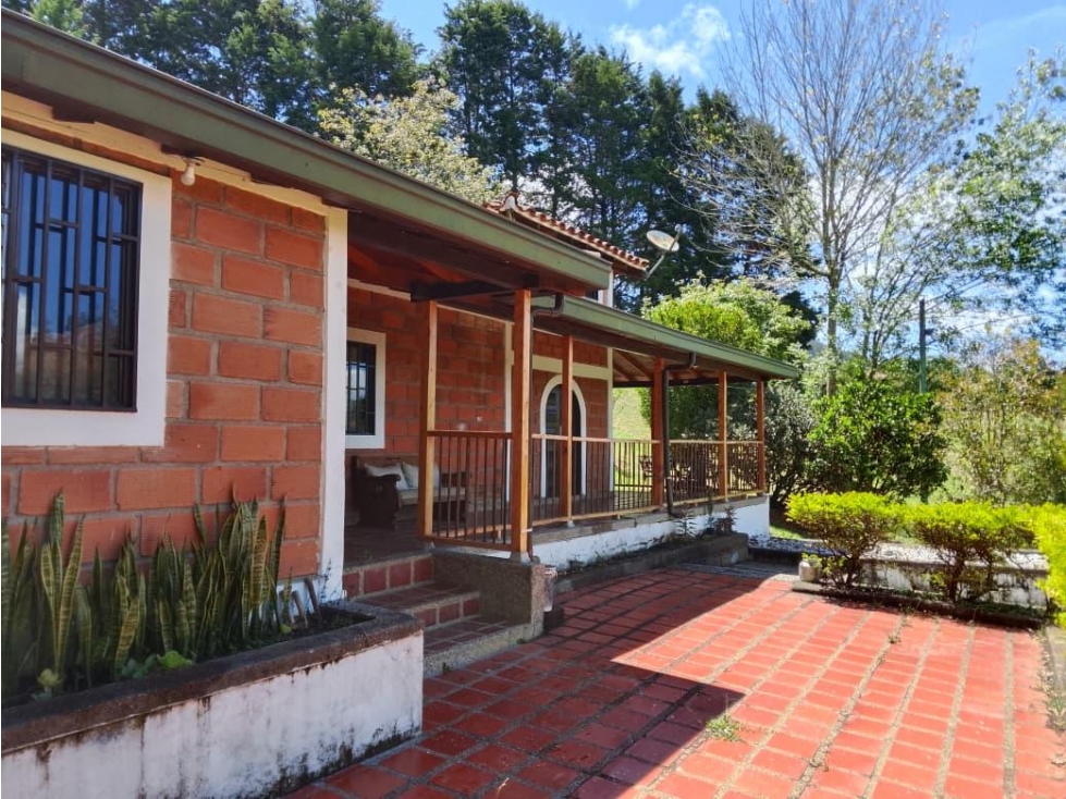 ENCANTADORA FINCA EN VENTA GUARNE — foto 5