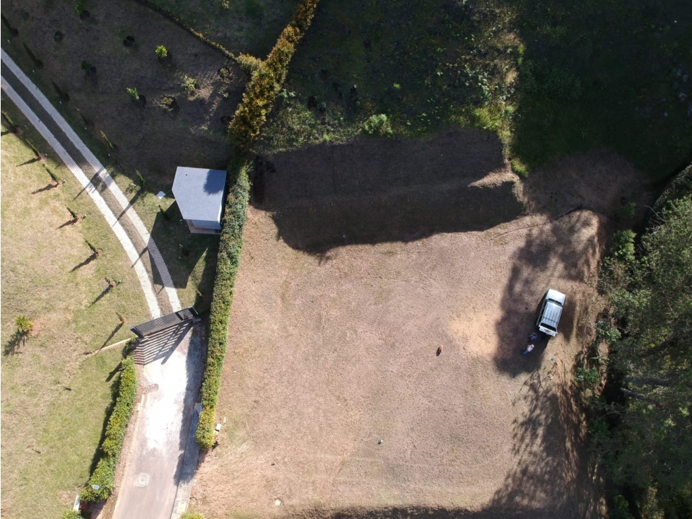 LINDOS LOTES EN VENTA EN PARCELACIÓN CON EXCELENTE VECINDARIO — foto 5