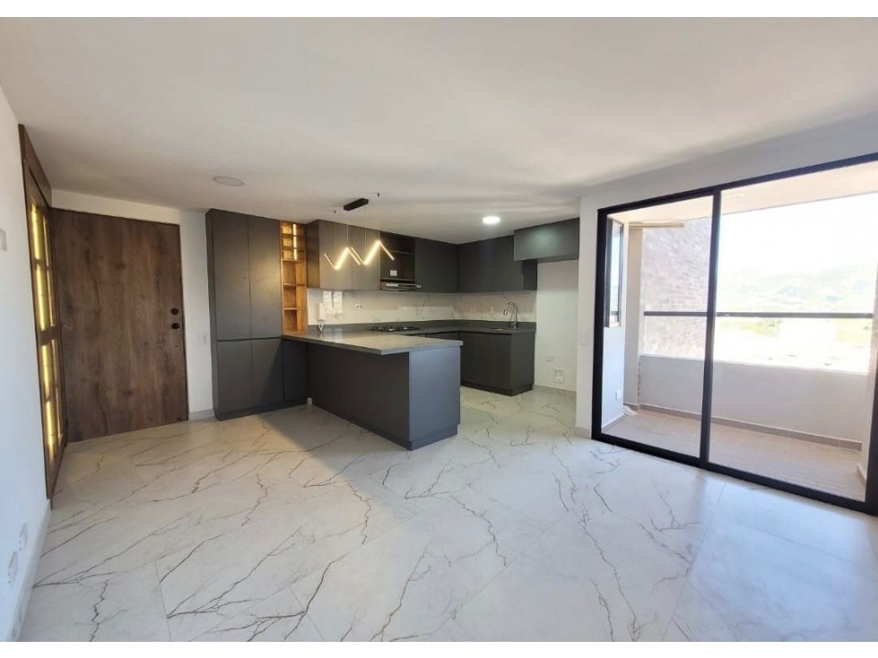 LINDO APARTAMENTO EN UNIDAD CERRADA MUY CERCA AL PARQUE — foto 4