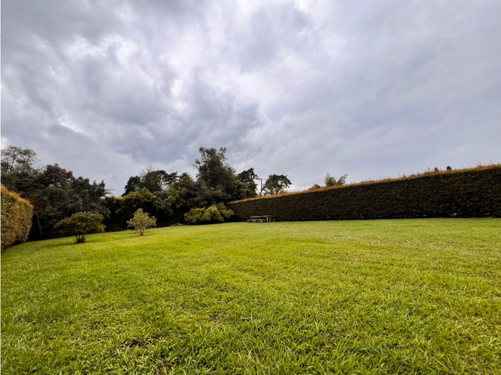 HERMOSO LOTE EN VENTA PARCELACIÓN NUEVA EN LLANOGRANDE - 100% PLANO... — foto 5
