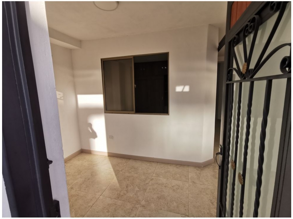 HERMOSA CASA EN VENTA LA CEJA — foto 5