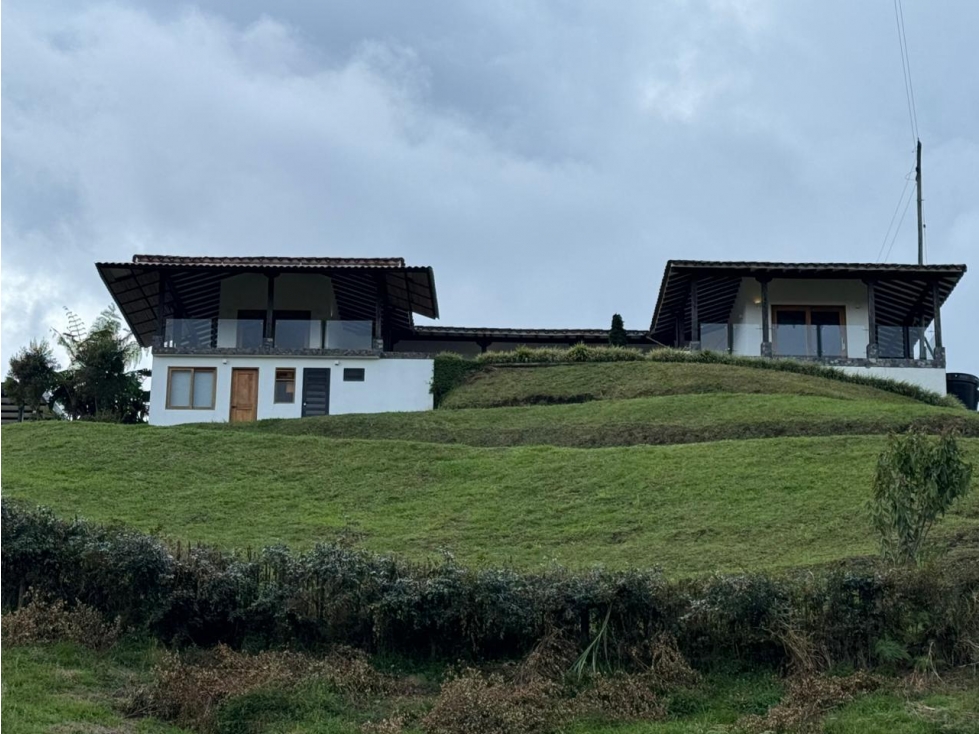 ENCANTADORA FINCA MUY CERCA AL PARQUE DE SAN ANTONIO PEREIRA VÍACEJA — foto 3