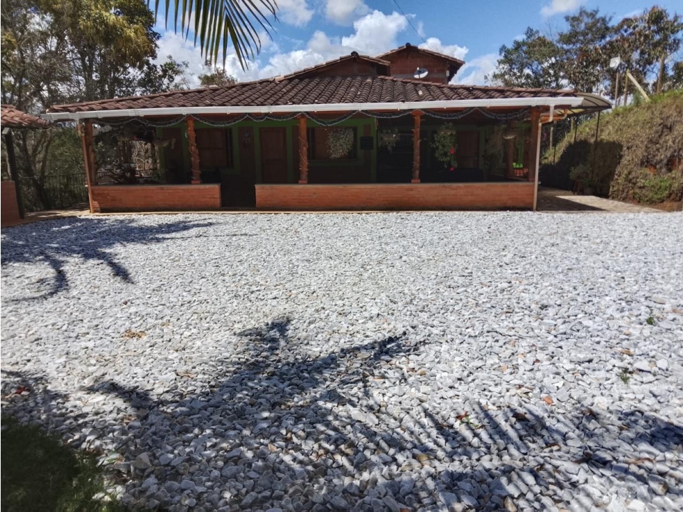 HERMOSA FINCA EN VENTA SAN VICENTE CERCA A LA AUTOPISTA — foto 2