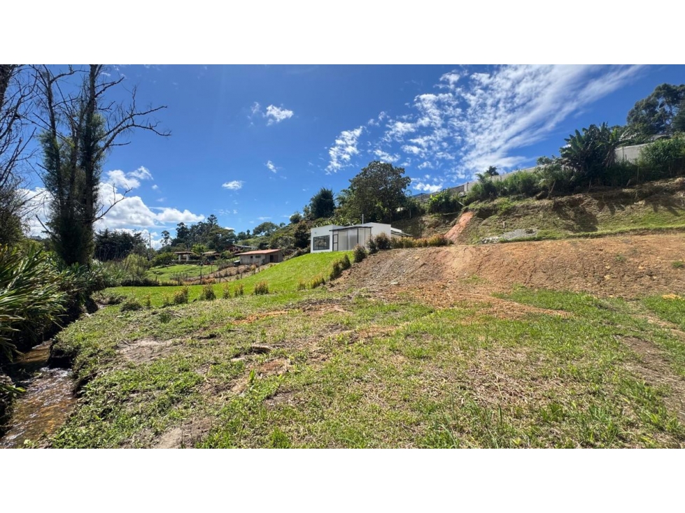 HERMOSA FINCA EN VENTA ENTRE MARINILLA Y SANTUARIO — foto 5