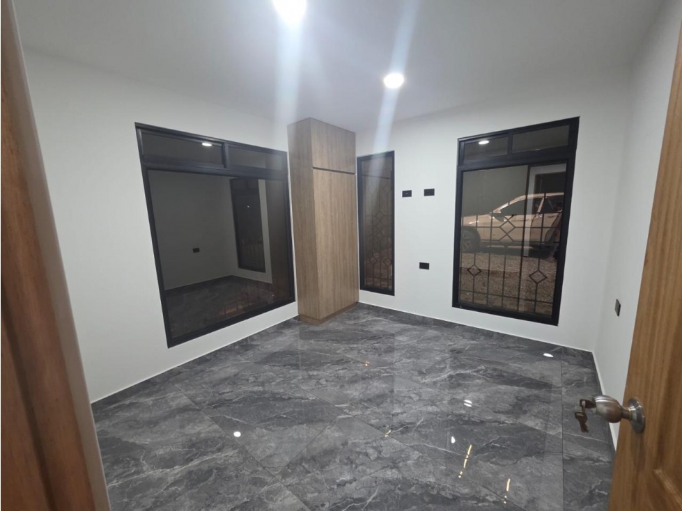 ENCANTADORA CASA CAMPESTRE MODERNA EN VENTA MARINILLA — foto 6