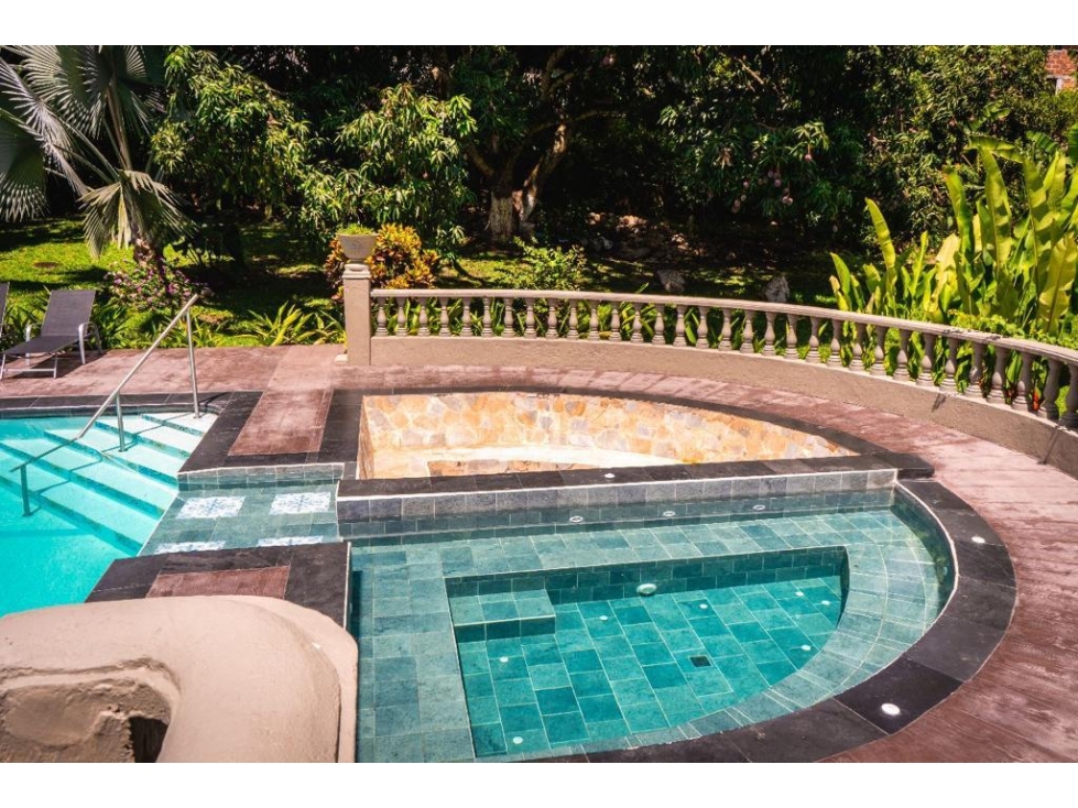 HERMOSA CASA COLONIAL EN VENTA EN SOPETRAN ANTIOQUIA — foto 2