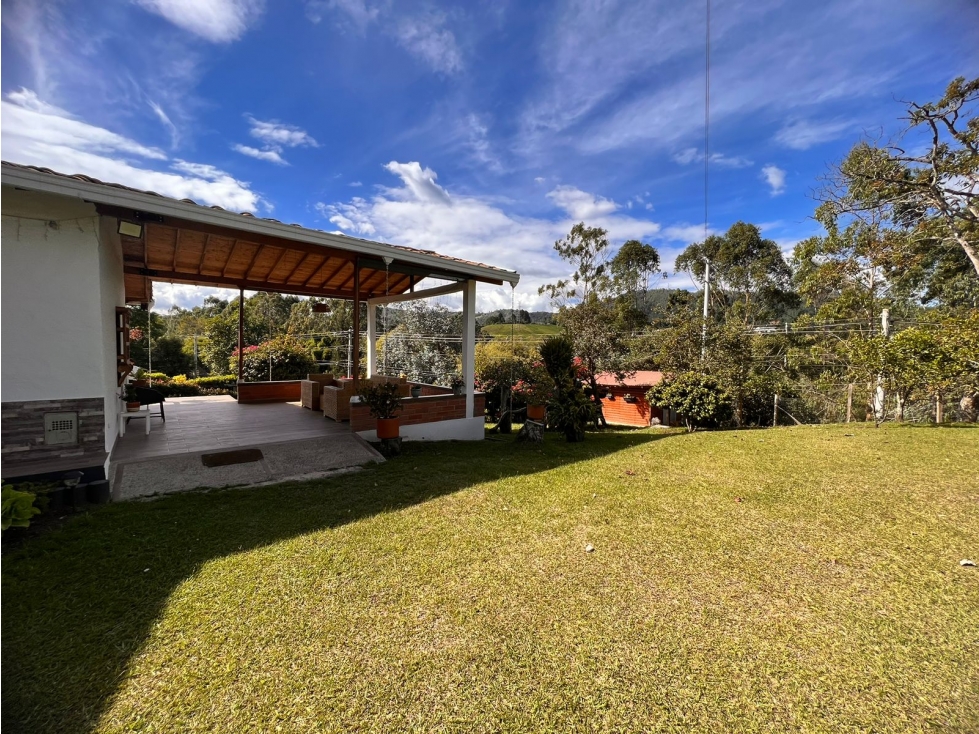ENCANTADORA FINCA EN VENTA GUARNE CERCA AL AEROPUERTO - 6