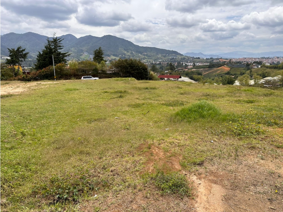 ENCANTADOR LOTE CON VISTA EN VENTA EL CARMEN DE VIBORAL — foto 4