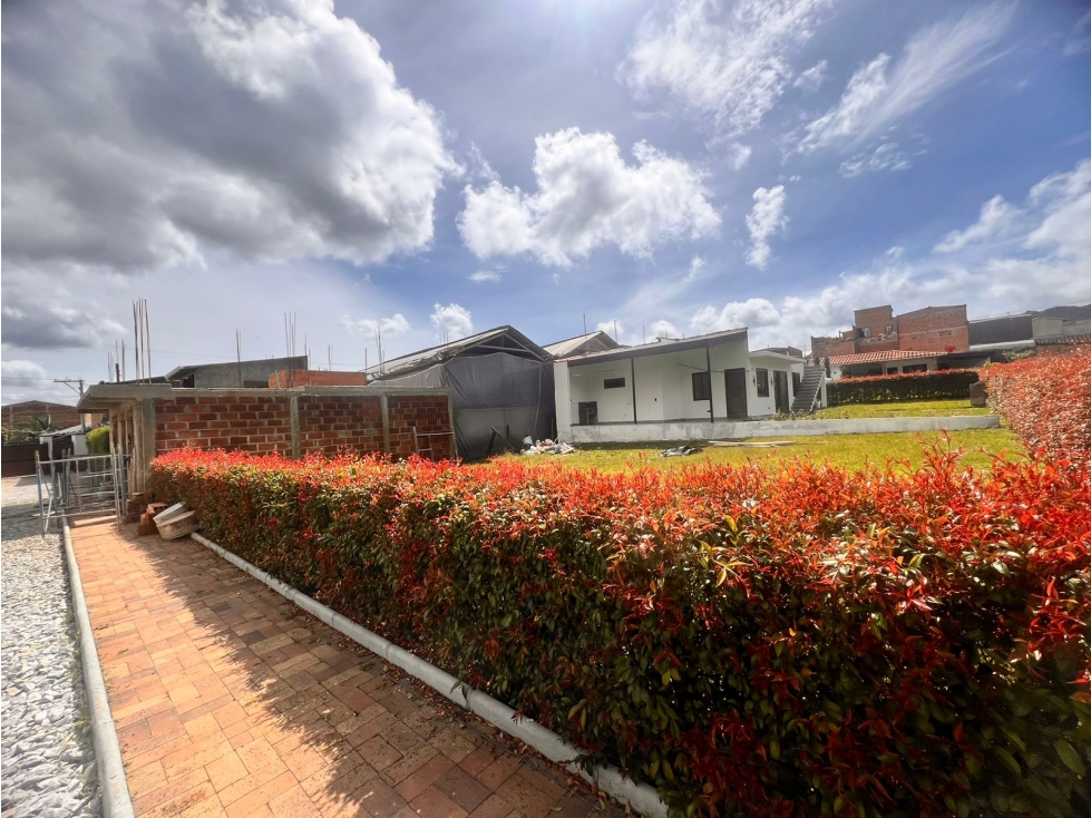 LINDO LOTE URBANO BIFAMILIAR EN VENTA EL CARMEN DE VIBORAL — foto 6