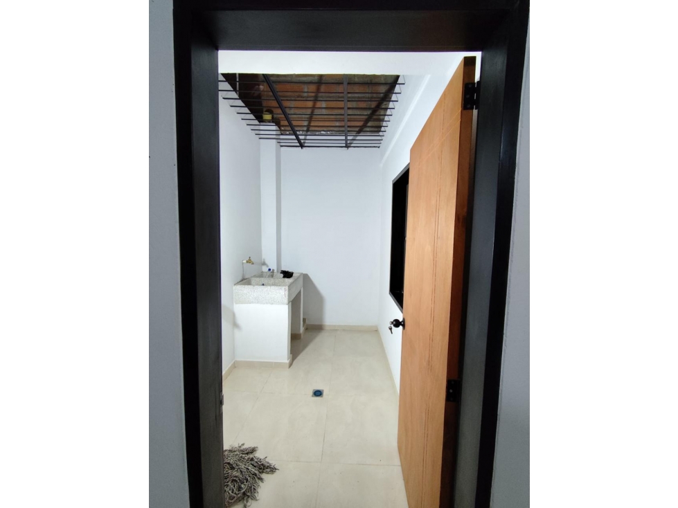 HERMOSA CASA CON AIRE EN VENTA EL CARMEN DE VIBORAL - 6