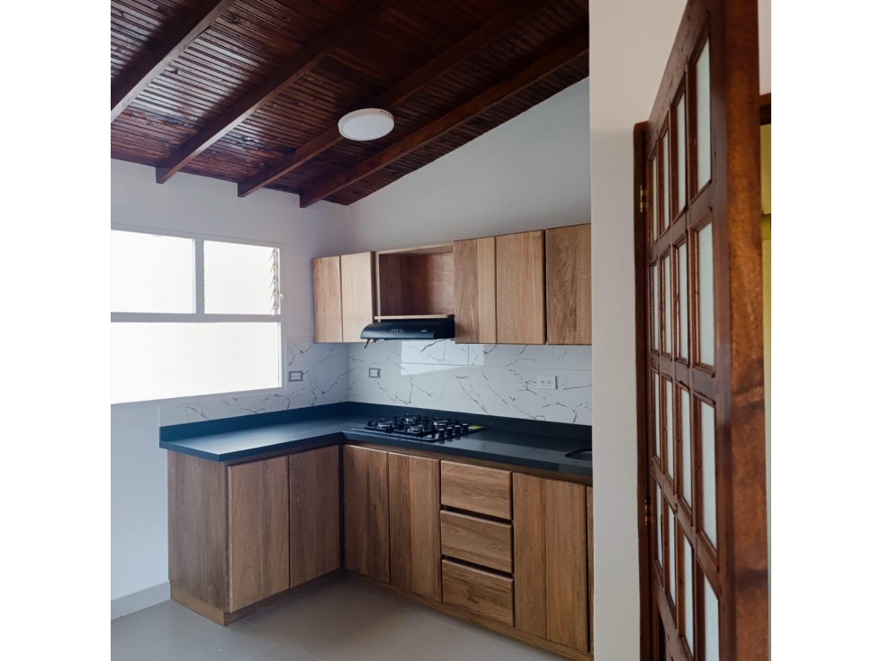 HERMOSA CASA EN VENTA EL CARMEN - 6
