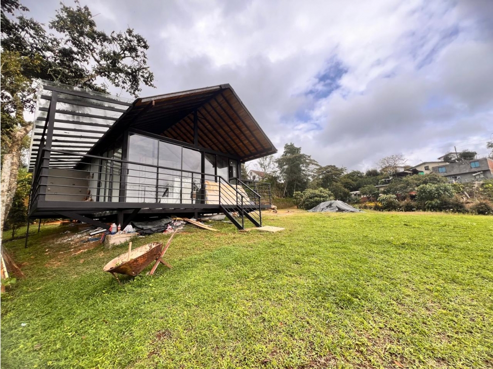 HERMOSA CASA FINCA NUEVA EN VENTA EN LA VEREDA POTENZUELA DE RIONEGRO