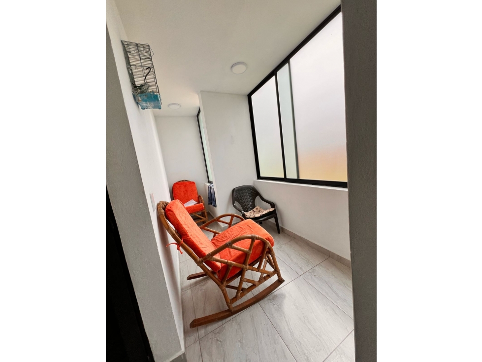 SE VENDE HERMOSO APARTAMENTO EN SEGUNDO PISO... SECTOR CAMPO ALEGRE. — foto 6
