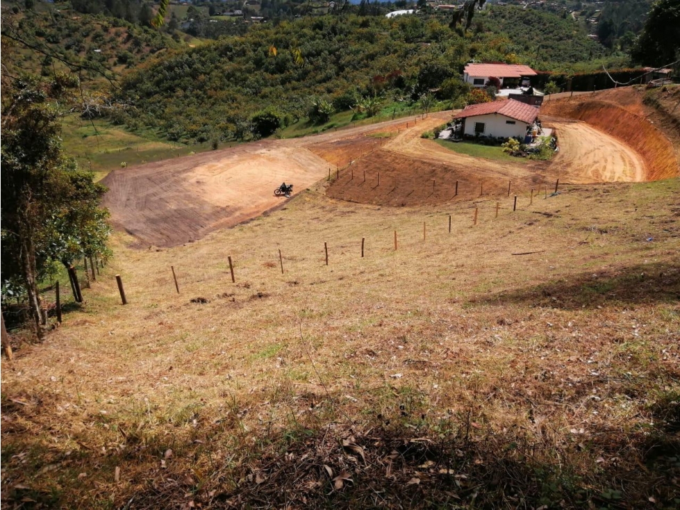 LINDA FINCA EN VENTA SAN VICENTE CERCA A LA AUTOPISTA — foto 6