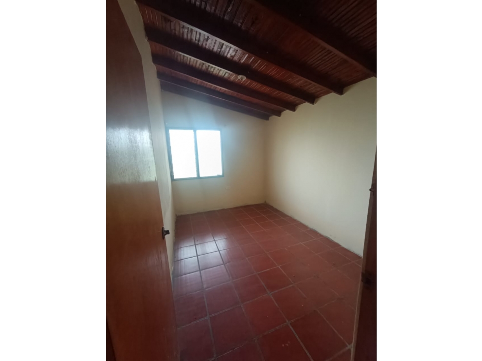 LINDA CASA FINCA EN VENTA MARINILLA — foto 4