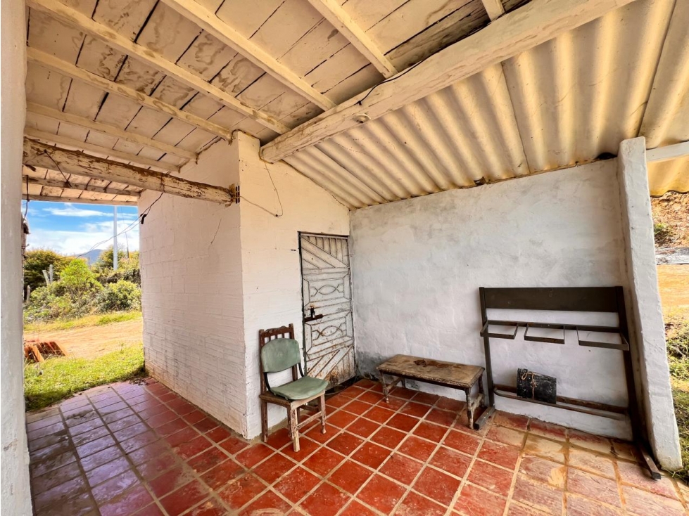 LINDA CASA FINCA TRADICIONAL EN VENTA CON EXCELENTE UBICACIÓN — foto 6