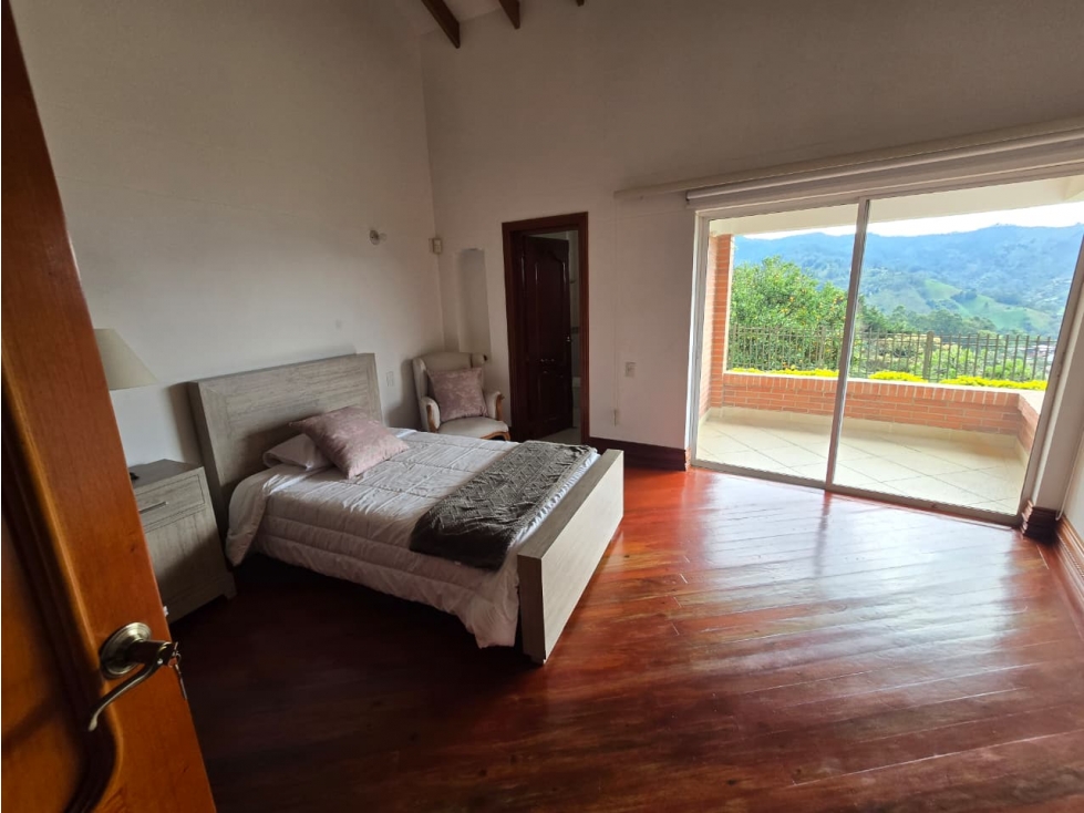ENCANTADORA CASA CAMPESTRE DE LUJO EN VENTA ENVIGADO ANTIOQUIA — foto 6