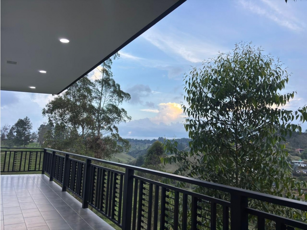 HERMOSA FINCA EN VENTA CERCA AL AEROPUERTO RIONEGRO — foto 3