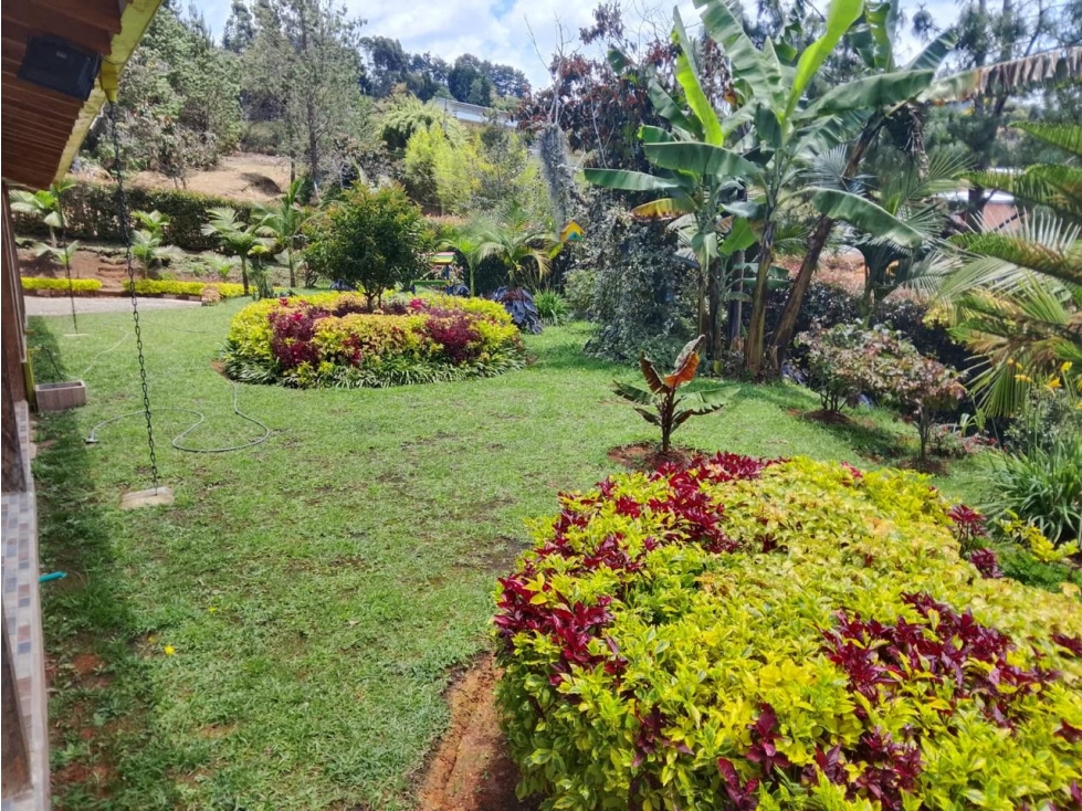 ENCANTADORA FINCA EN VENTA GUARNE cerca a la autopista — foto 2