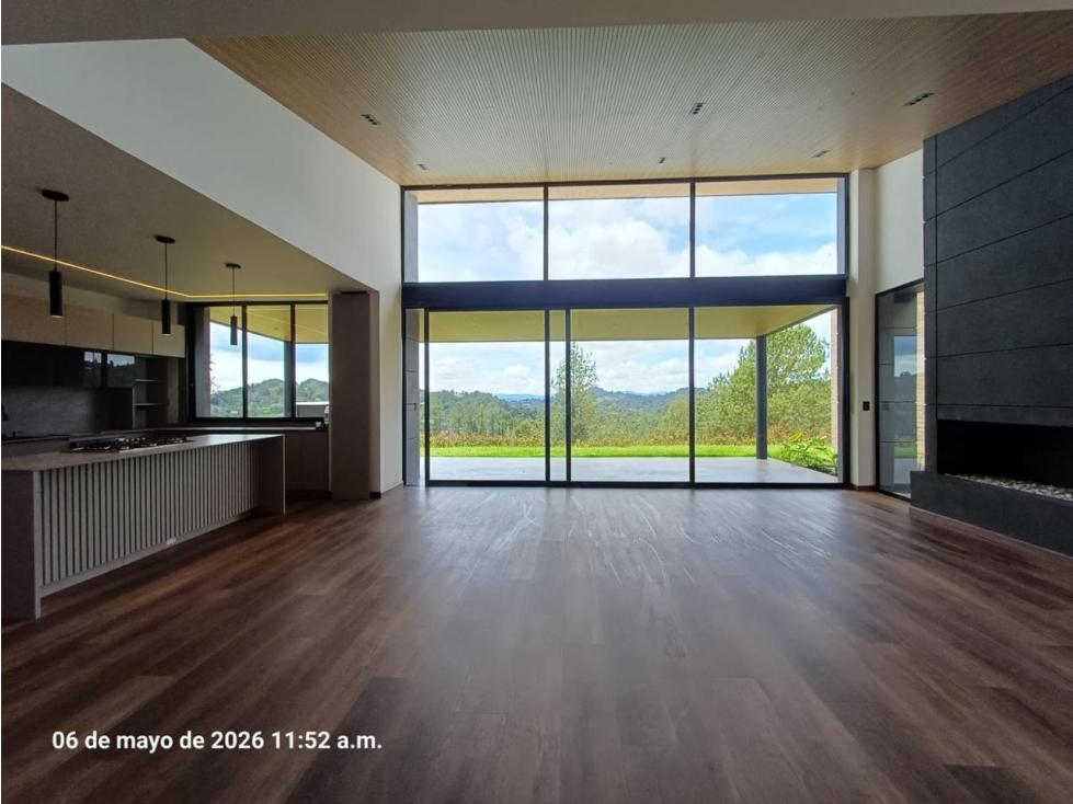 EXCLUSIVA CASA MODERNA EN VENTA ENVIGADO CAMPESTRE — foto 4