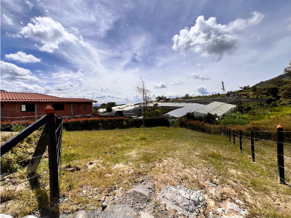 LINDO LOTE PROINDIVISO EN VENTA EL CARMEN DE VIBORAL SECTOR LA CHAPA — foto 6