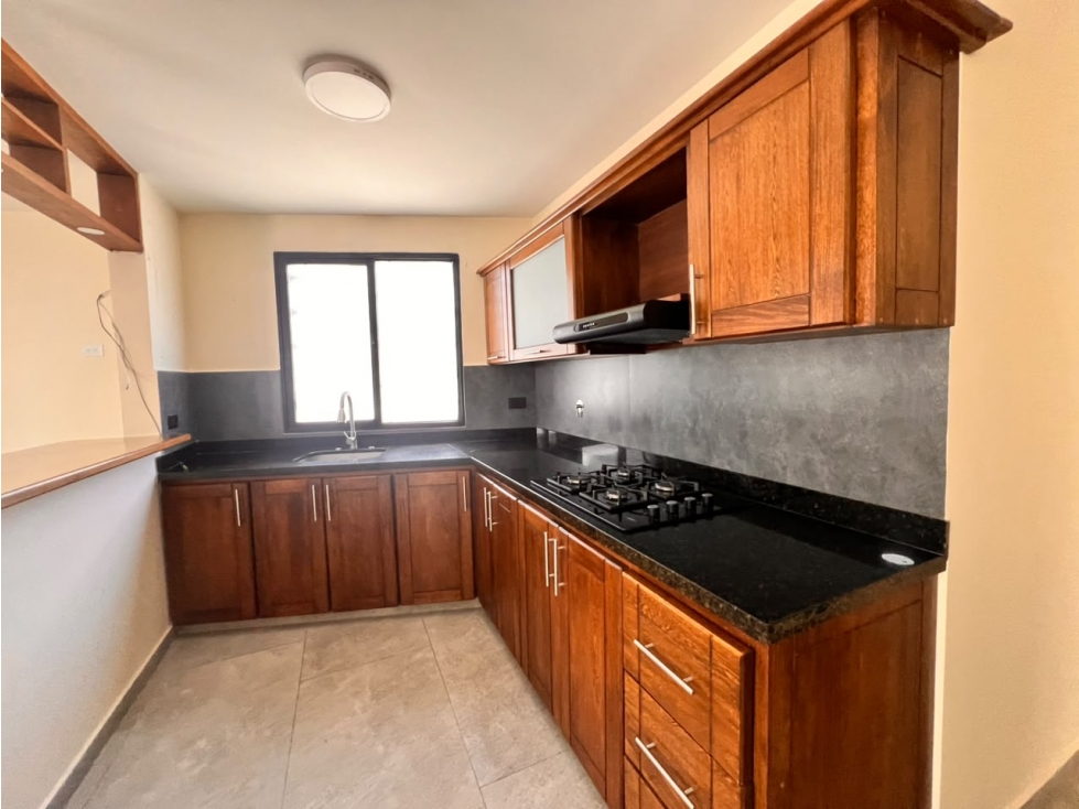 APARTAMENTO ESQUINERO EN VENTA EL CARMEN DE VIBORAL — foto 3