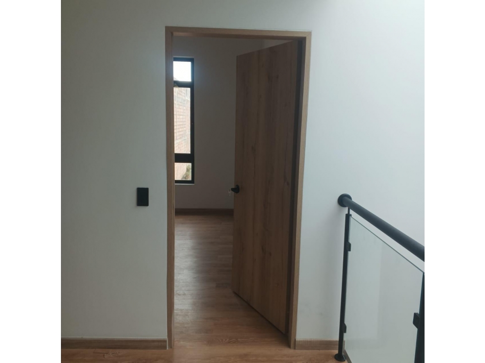 LINDA CASA ESQUINERA EN VENTA LA CEJA — foto 6