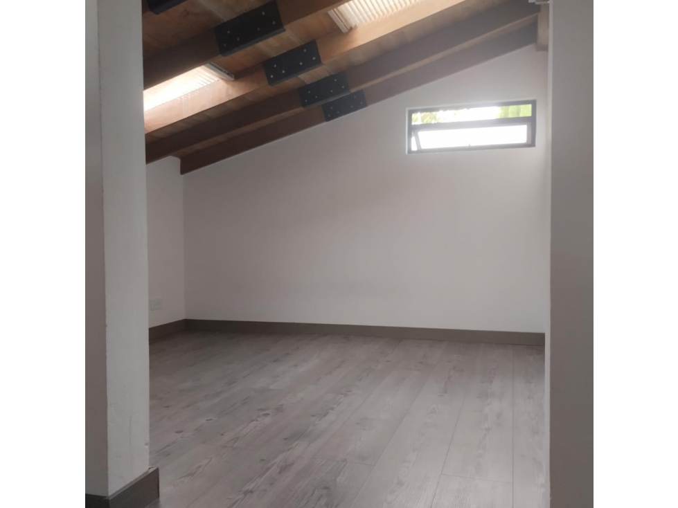 HERMOSA CASA EN VENTA LA CEJA — foto 5