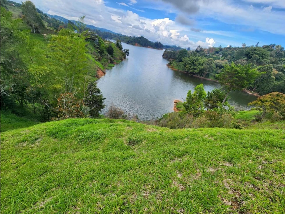ENCANTADORES LOTES EN VENTA EL PEÑOL CON EMBALSE - 6
