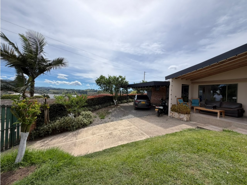 HERMOSA CASA FINCA EN VENTA GUARNE ANTIOQUIA. CON EXCELENTE UBICACIÓN. — foto 3
