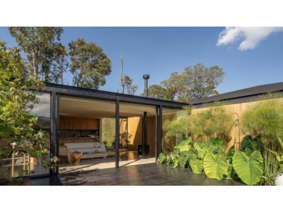 HERMOSA CASA EN VENTA NUEVA EN MEDELLIN-ANTIOQUIA — foto 2