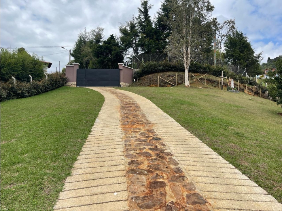 ENCANTADORA FINCA EN VENTA GUARNE — foto 6
