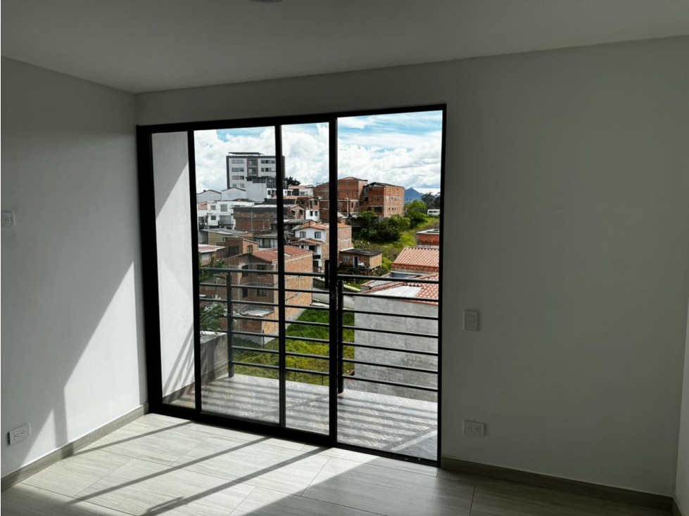 HERMOSO APARTAMENTO SOBRE FACHADA EN VENTA CON EXCELENTE UBICACIÓN — foto 6