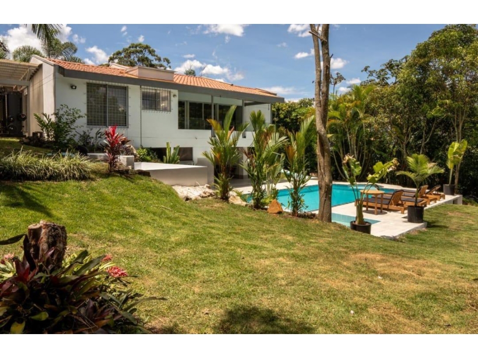 ESPECTACULAR FINCA DE LUJO EN VENTA COPACABANA