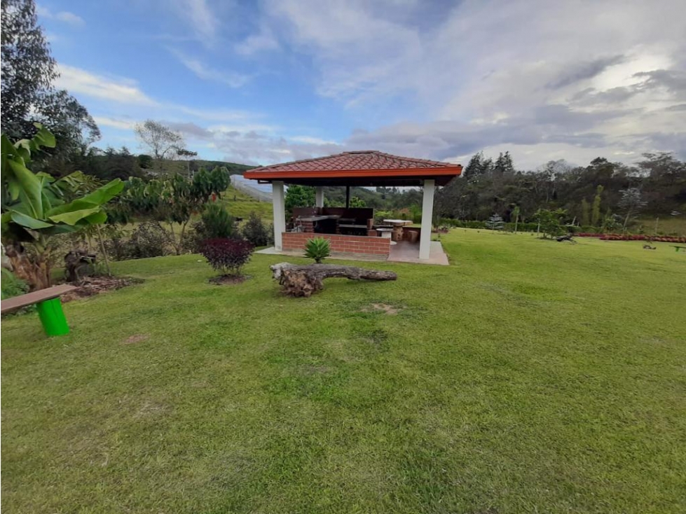 ENCANTADORA FINCA PARA LA VENTA EN GUARNE ANTIOQUIA — foto 5