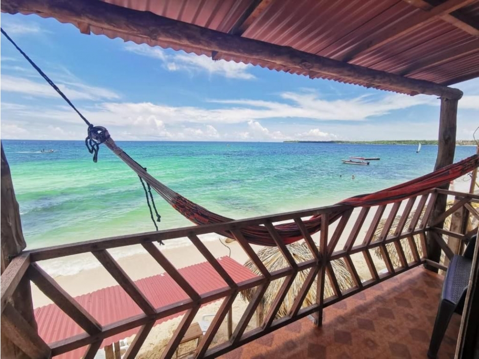 ENCANTADORA CABAÑA EN VENTA ISLA BARU CARTAGENA