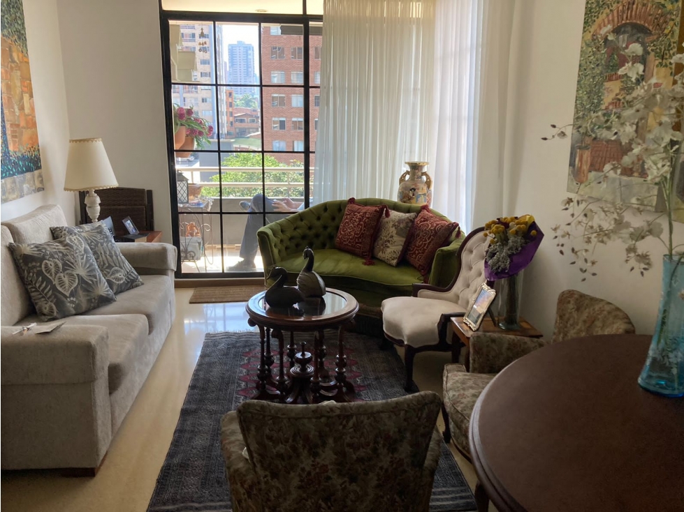 CONFORTABLE APARTAMENTO EN VENTA POBLADO-MEDELLIN — foto 3