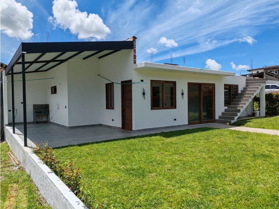 LINDA CASA CAMPESTRE EN VENTA EN SEMIPARCELACION CARMEN DE VIBORAL — foto 2