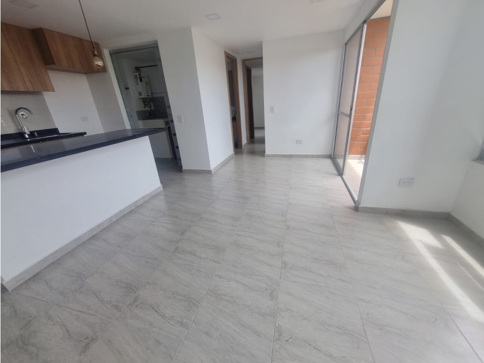 HERMOSO APARTAMENTO EN VENTA EN RIONEGRO SECTOR TRANVIA — foto 3