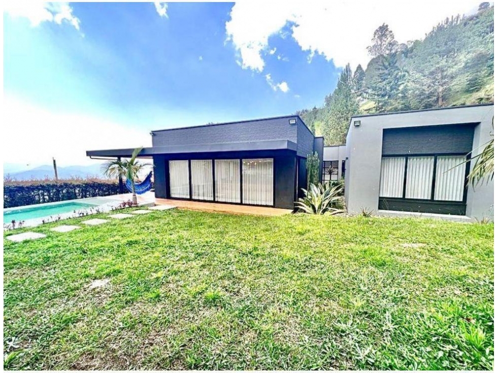 LINDA CASA FINCA EN VENTA EN LAS PALMAS MEDELLIN-ANTIOQUIA — foto 2