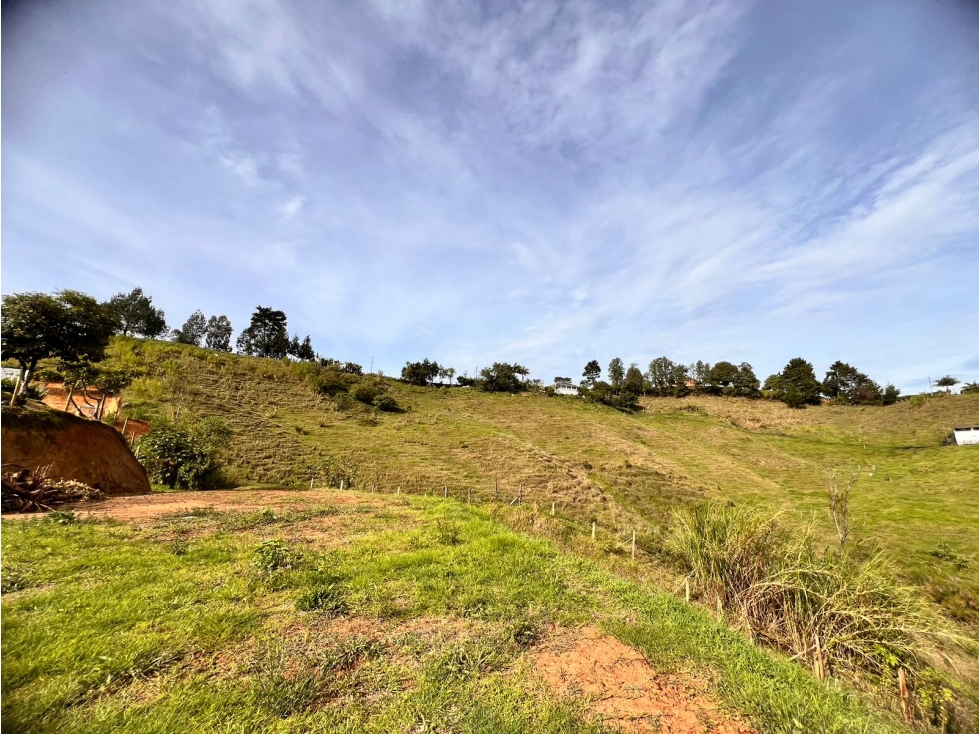 LINDO LOTE EN SEMIPARCELACION EN VENTA GUARNE — foto 3
