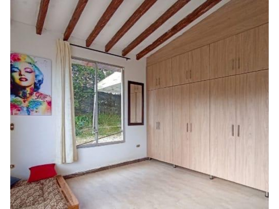 HERMOSA FINCA EN VENTA MARINILLA — foto 6