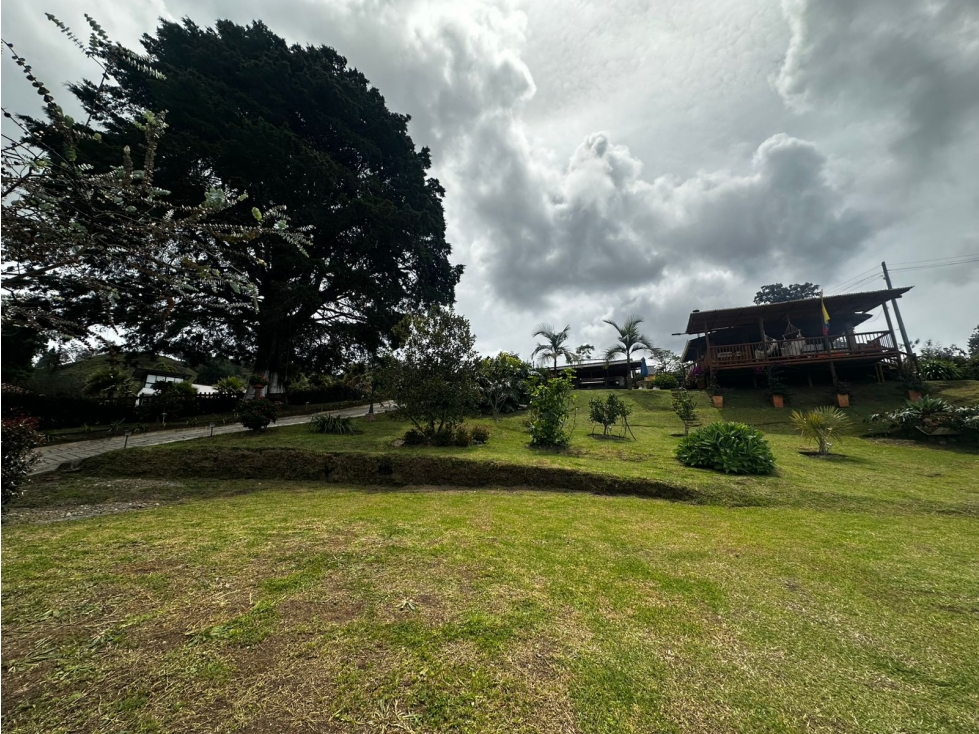 ENCANTADORA FINCA EN VENTA GUARNE — foto 3
