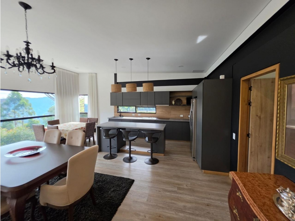 ESPECTACULAR CASA EN VENTA ALTO DE PALMAS — foto 6